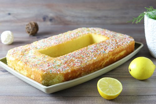 Zitronenkuchen als Numbercake in der Backform für Zahlen und Buchstaben von Pampered Chef®