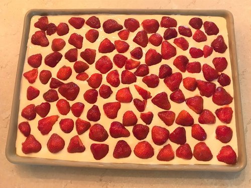Erdbeer-Schmand-Kuchen auf dem Ofenzauberer von Pampered Chef®