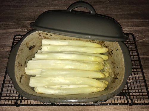 Butterzarter Spargel aus dem Ofenmeister, Zaubermeister oder Grundset von Pampered Chef®