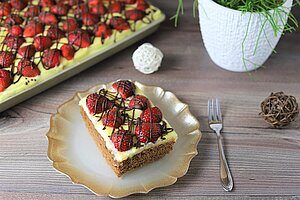 Erdbeer-Schoko-Kuchen mit Vanillecreme im Ofenzauberer von Pampered Chef®