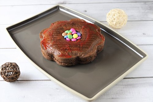 Überraschungs-Kuchen Piñada aus der Überraschungskuchenform von Pampered Chef®