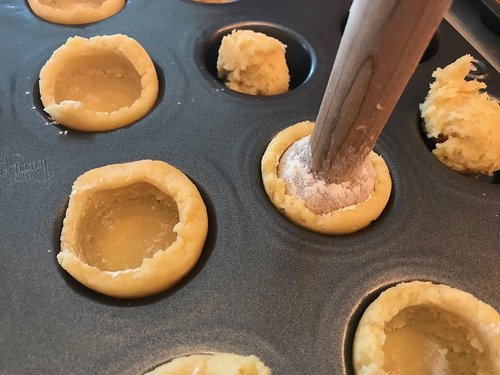 Obst-Creme-Törtchen aus der Mini-Muffinform