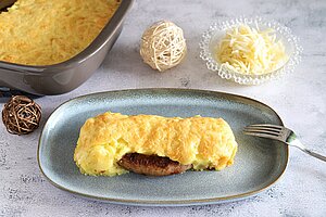 Bratwurst-Kartoffelbrei-Gratin aus der Ofenhexe von Pampered Chef®