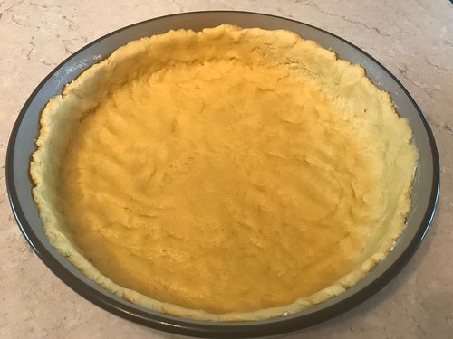 Apfel-Streuselkuchen mit Mandelstiften aus der Stoneware® rund von Pampered Chef®