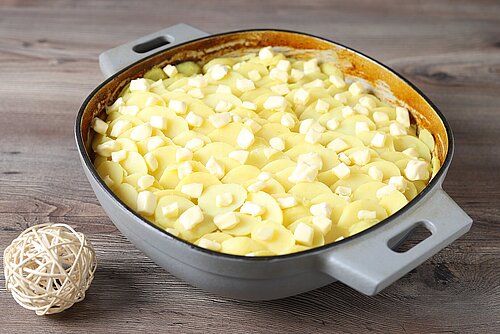 Kutschergulasch mit Kartoffelkruste