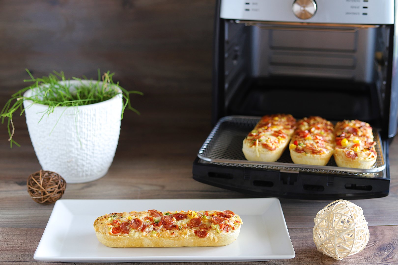 Bistro-Baguettes im Deluxe Air Fryer von Pampered Chef®