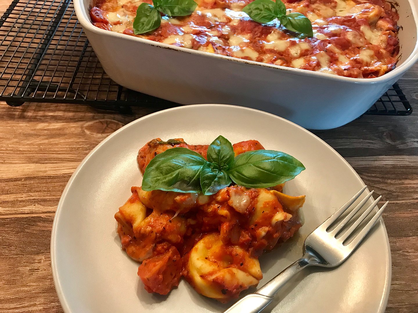 Tomate-Mozzarella-Tortellini im großen Bäker von Pampered Chef®